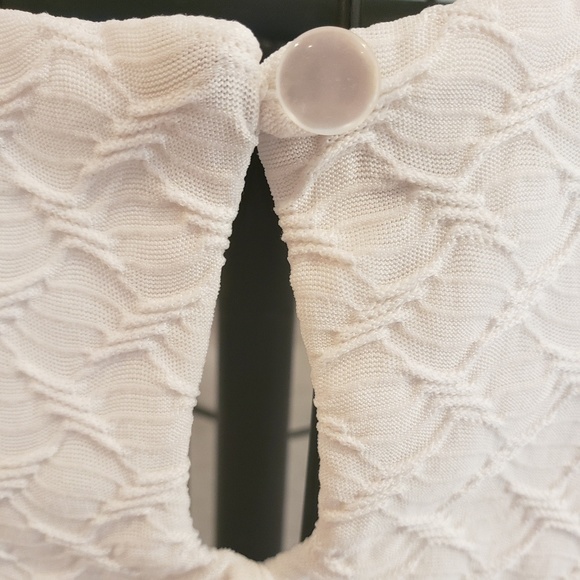 Covington Textured Blouse - Picture 4 of 4